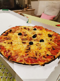 Plats et boissons du Pizzas à emporter Fan2Borgia Pizzeria à Monclar-de-Quercy - n°5