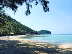 The Secret Beach'in fotoğrafı uçurumlarla desteklenmiş