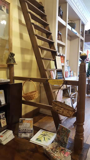 Book Store «Village Lights Bookstore», reviews and photos, 110 E Main St, Madison, IN 47250, USA