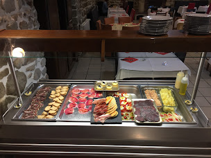 Photo n°42 de L'Henriette restaurant (groupe 80 cvts) dans le Livradois Forez en Auvergne à 20 mn d'Ambert. Spécialité Auvergnate à Auzelles ()