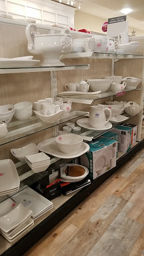 Home Goods Store «HomeGoods», reviews and photos, 2911 Rio Grande Blvd #100, Colleyville, TX 76034, USA