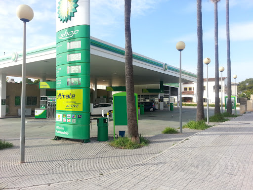 Estación de servicio S´ Arenal