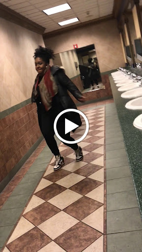 Movie Theater «AMC», reviews and photos, 651 Kapkowski Rd, Elizabeth, NJ 07201, USA