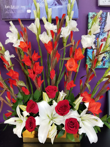 Florist «Annie Occasion for Any Occasion», reviews and photos, 148 S Bloomingdale Rd #110, Bloomingdale, IL 60108, USA