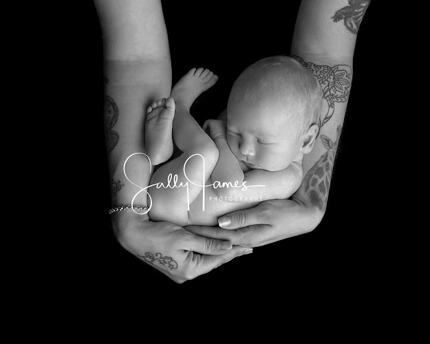 Reviews of Sally James Photography in Swindon - Photography studio