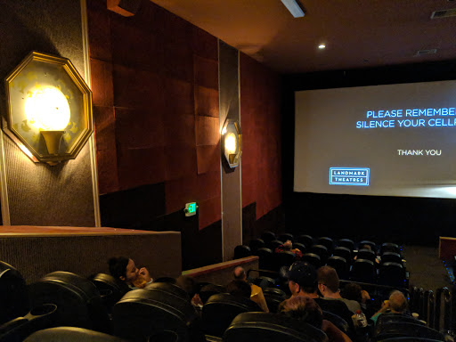 Movie Theater «Landmark CREST Theatre», reviews and photos, 16505 5th Ave NE, Shoreline, WA 98155, USA