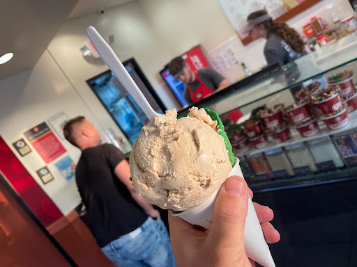 Ice Cream Shop «Cold Stone Creamery», reviews and photos, 2311 Santa Barbara Blvd #109, Cape Coral, FL 33991, USA