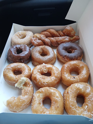 Donut Shop «Original Donut Shop», reviews and photos, 3307 Fredericksburg Rd, San Antonio, TX 78201, USA