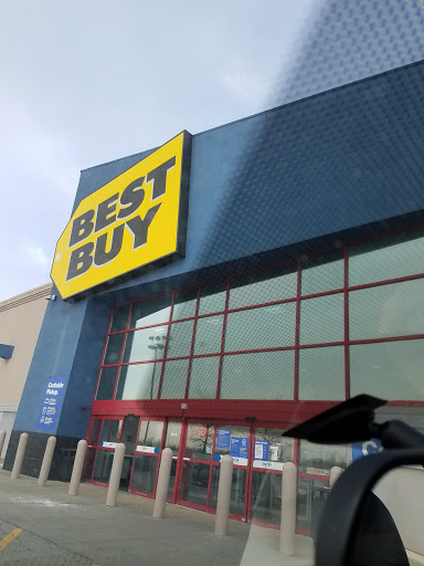 Electronics Store «Best Buy», reviews and photos, 445 Howe Ave, Cuyahoga Falls, OH 44221, USA