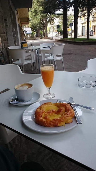 CAFETERíA PANADERíA BIDASOA