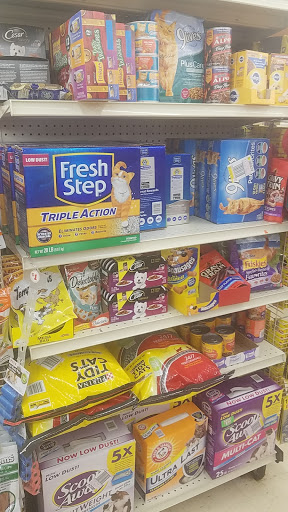 Dollar Store «FAMILY DOLLAR», reviews and photos, 585 Hazard Ave, Enfield, CT 06082, USA