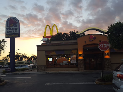 Taco Bell - 1075 W 49th St, Hialeah, FL 33012