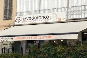 "Nevedarance" natural ice cream image