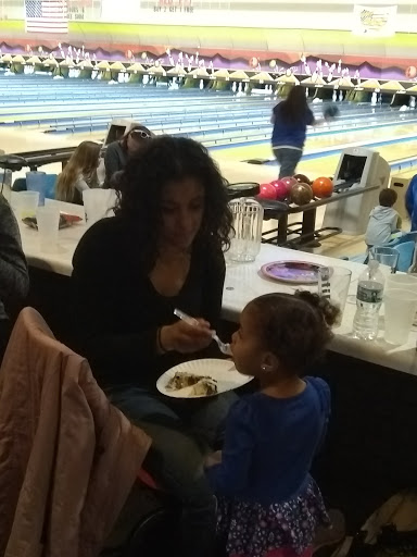 Sports Bar «Ledgeview Lanes Inc», reviews and photos, 170 Prairie Rd, Fond du Lac, WI 54935, USA