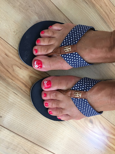 Nail Salon «VIP Nails & Spa Beauty Salon», reviews and photos, 1931 S Hurstbourne Pkwy, Louisville, KY 40220, USA