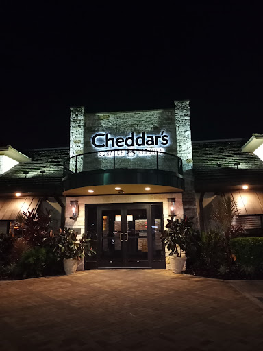 Cheddar's Scratch Kitchen