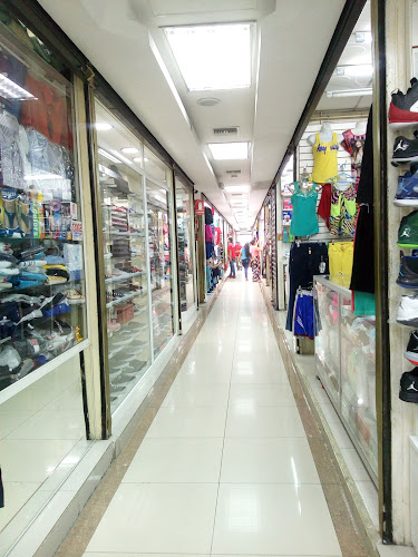 Opiniones de Centro Comercial La Bahia en Machala - Centro comercial