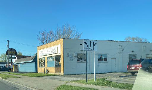 Air City Wine Store, 3114 N Dixie Dr, Dayton, OH 45414, USA, 