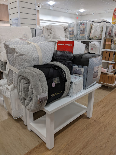 Department Store «HomeGoods», reviews and photos, 7736 Governor Ritchie Hwy, Glen Burnie, MD 21061, USA