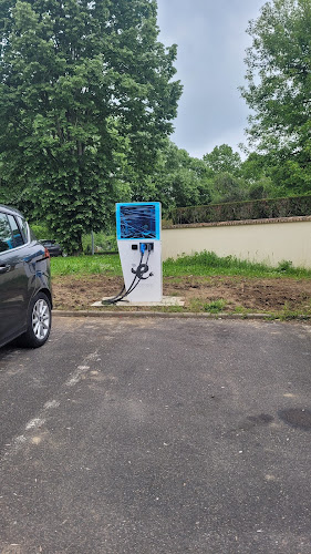 Station de recharge pour véhicules électriques à Meaux