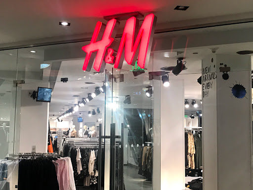 Shopping Mall «Easton Town Center», reviews and photos, 160 Easton Town Center, Columbus, OH 43219, USA