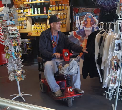 Tobacco Shop «Whatever Shop», reviews and photos, 2027 Madison Ave, Memphis, TN 38104, USA