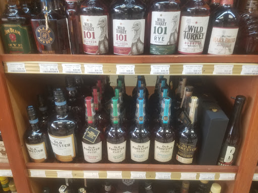 Liquor Store «Liquor And Wine», reviews and photos, 14410 SE Petrovitsky Rd #112, Renton, WA 98058, USA