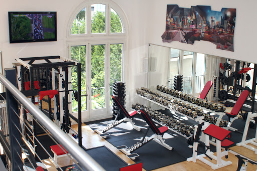 Personal trainer and nutrition courses Zurich