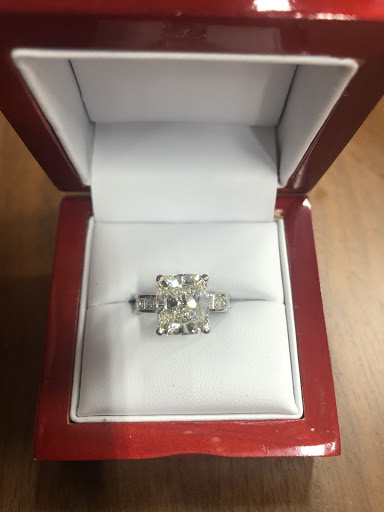 Jewelry Store «Buckhead Jewelry», reviews and photos, 935 Chattahoochee Ave NW # B, Atlanta, GA 30318, USA