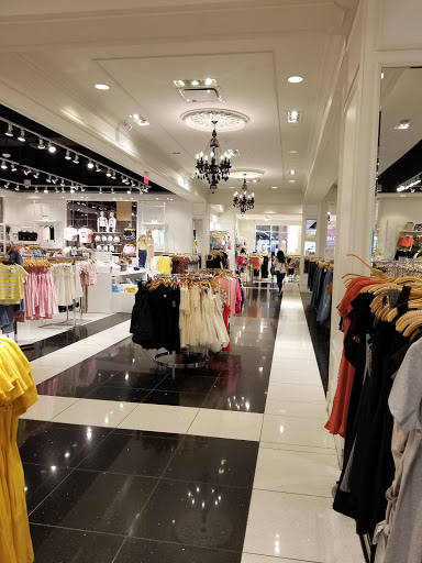 Clothing Store «Forever 21», reviews and photos, 4701 Mills Cir, Ontario, CA 91764, USA