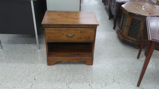 Thrift Store «Amvets Thrift Store», reviews and photos, 1833 Elmwood Ave, Buffalo, NY 14207, USA