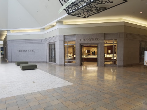 Jewelry Store «Tiffany & Co.», reviews and photos, 6000 Glades Rd, Boca Raton, FL 33431, USA