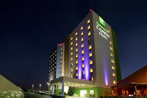 Holiday Inn Express & Suites Monterrey Aeropuerto, an IHG Hotel image