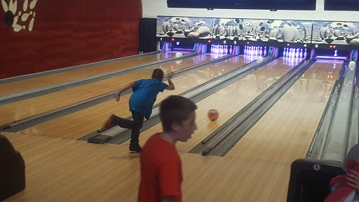 Bowling Alley «Mt. Morris Lanes and Pro Shop», reviews and photos, 9 Erie St, Mt Morris, NY 14510, USA