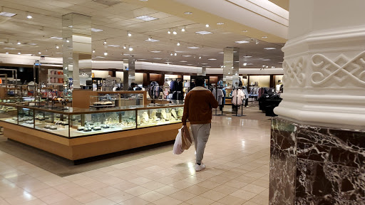 Department Store «Nordstrom», reviews and photos, 449 Menlo Park Mall, Edison, NJ 08837, USA