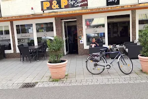 P & P Café Bar - Die Sportsbar in Esslingen image