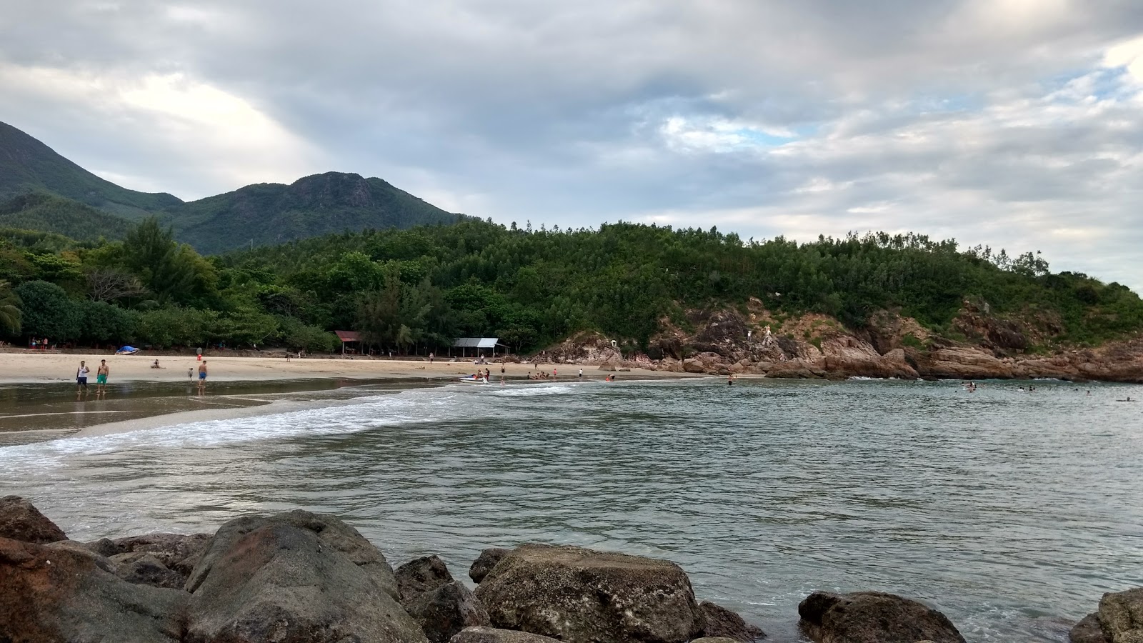 Bai Bau Beach'in fotoğrafı çok temiz temizlik seviyesi ile