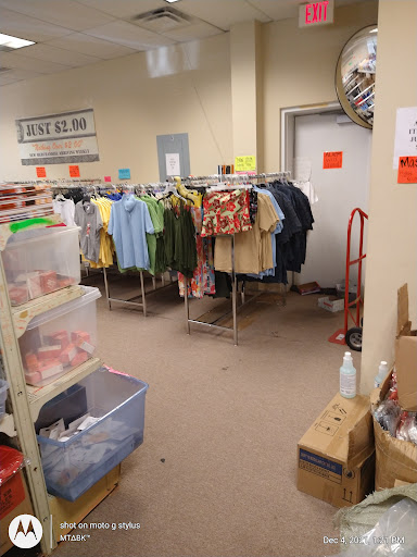Thrift Store «Gainesville Thrift Store», reviews and photos
