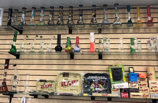 Vaporizer Store «Jubilee Smoke Shop», reviews and photos, 135 William St, New York, NY 10038, USA