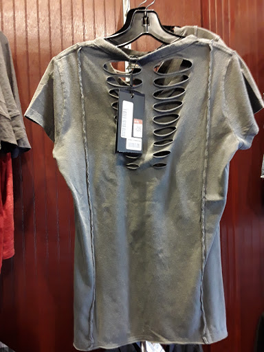 Motorcycle Dealer «Gatto Harley-Davidson», reviews and photos, 139 E 6th Ave, Tarentum, PA 15084, USA