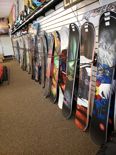 Ski Shop «Sun Valley Sports», reviews and photos, 8418 Castleton Corner Dr, Indianapolis, IN 46250, USA