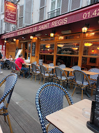 Atmosphère du Restaurant français Le Saint Regis à Paris - n°2