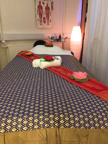 århundrede Række ud Regnjakke 6 anmeldelser af Khao hom Thai Massage (Massør) i Aarhus (Midtjylland)