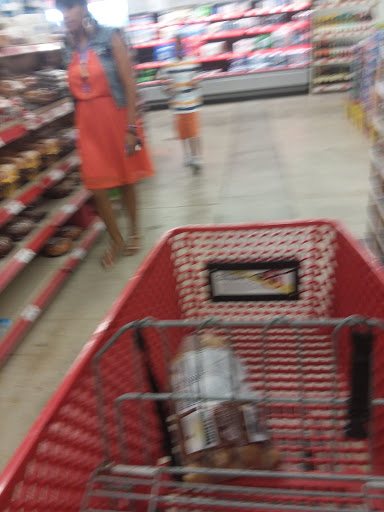 Grocery Store «Save-A-Lot», reviews and photos, 1415 S 14th St, Leesburg, FL 34748, USA