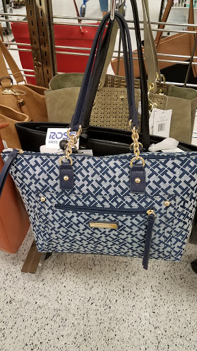 Clothing Store «Ross Dress for Less», reviews and photos, 4919 E 41st St, Tulsa, OK 74135, USA