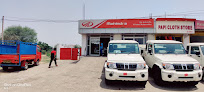 Mahindra Krishna Automotives   Suv & Commercial Vehicle Showroom