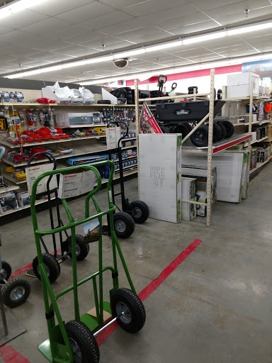 Home Improvement Store «Tractor Supply Co.», reviews and photos, 9630 Ida St, Omaha, NE 68122, USA