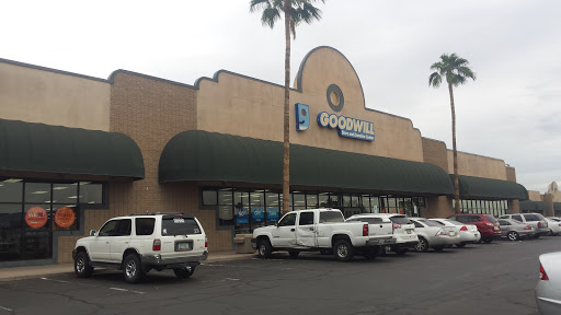 Thrift Store «Mckellips Goodwill Retail Store, Donation Center & Career Center», reviews and photos, 106 E McKellips Rd, Mesa, AZ 85201, USA