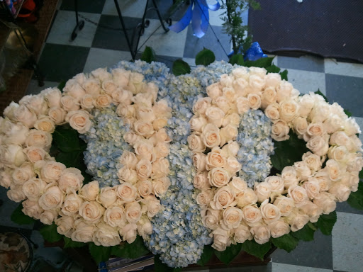 Florist «Sunset Florist», reviews and photos, 470 Bergen Blvd, Ridgefield, NJ 07657, USA