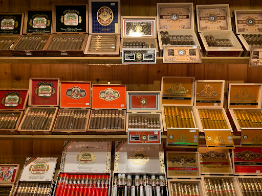 Cigar Shop «Stogies Smoke Shop», reviews and photos, 6 St George St #105, St Augustine, FL 32084, USA